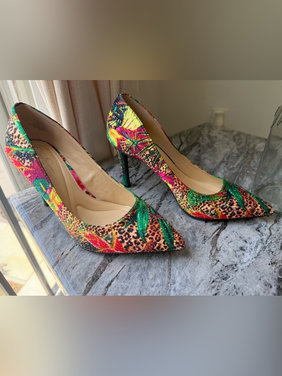 Jessica Simpson Shoes - Jessica Simpson Multicolor Tropical Print Pointed Toe Heels